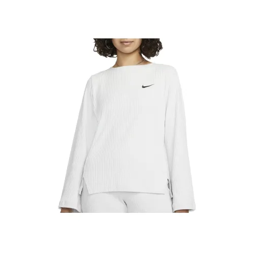 NIKE Белый Женские Трикотаж