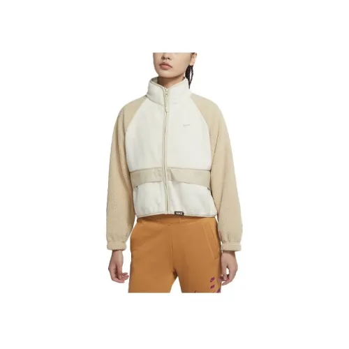 NIKE Многоцветные Женские Куртки