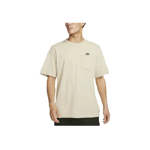 Nike Sportswear Essentials Series Желтые Мужские Футболки