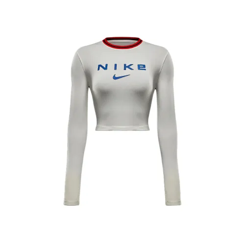 Nike одежда Белые Женские Футболки