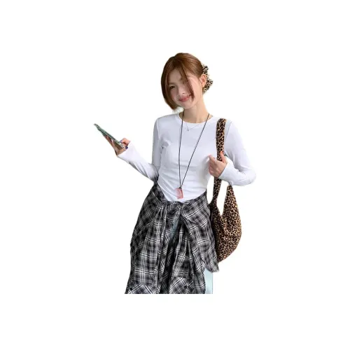 Puppytown Белый Женские T-рубашки