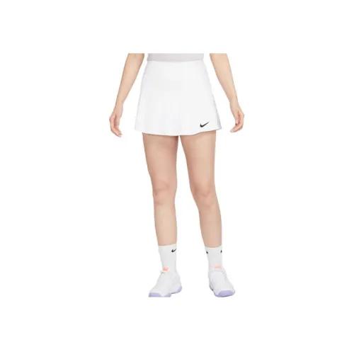 NIKE Белые Женские Спортивные Шорты