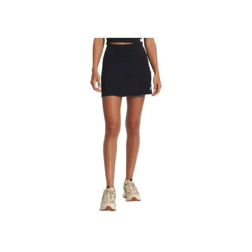 Vuori Повседневные короткие юбки Женские