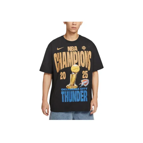 Nike Мужские черные футболки