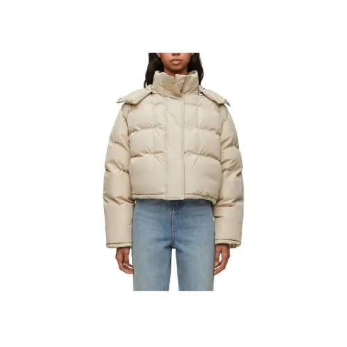 LOEWE Куртки и Пальто Женские Бежевые