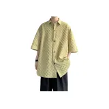 Светло-желтый