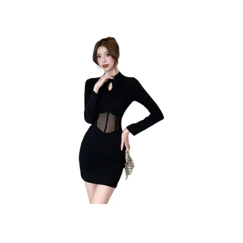 MORii Длинное платье с длинными рукавами женское