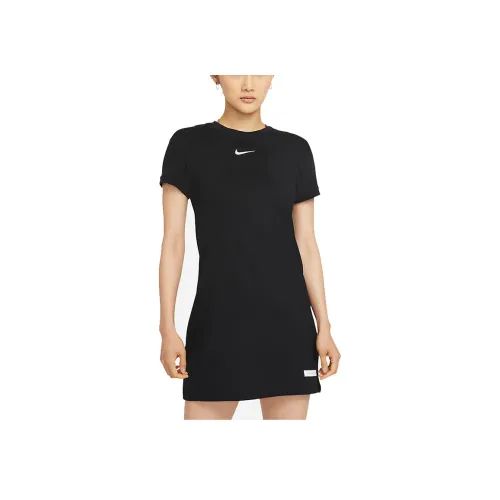 NIKE Черные Женские Платья с Коротким Рукавом