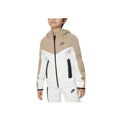 Свитшот Nike Sportswear Tech Fleece хаки детский