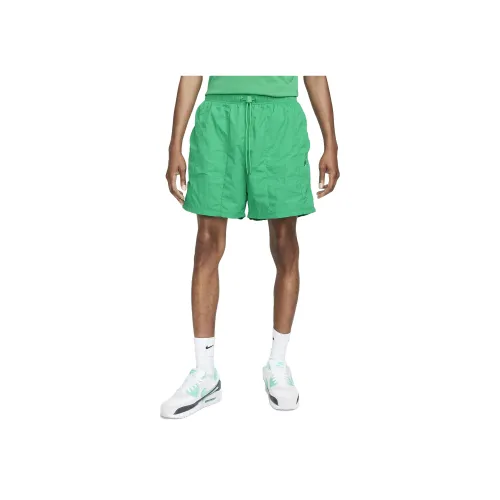 nike SPORTSWEAR TECH PACK SPORTSWEAR TECH PACK Повседневные шорты Мужской Зеленый