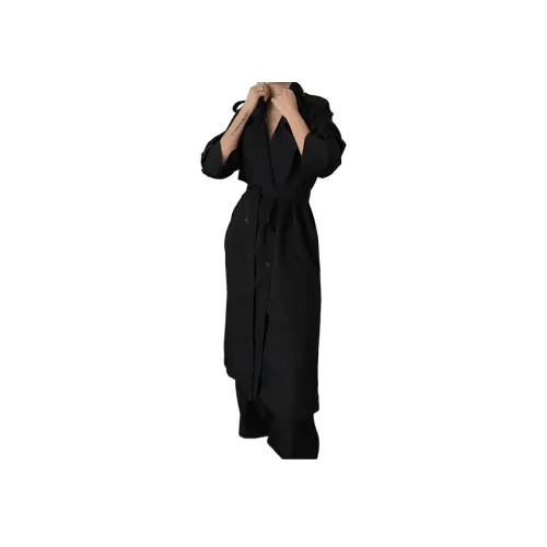 Flowers in water Женское пальто