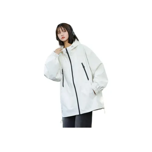 Куртка Flowers in Water женская