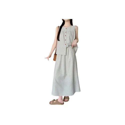 FLIM Комплект с юбкой Женские Коробка включена