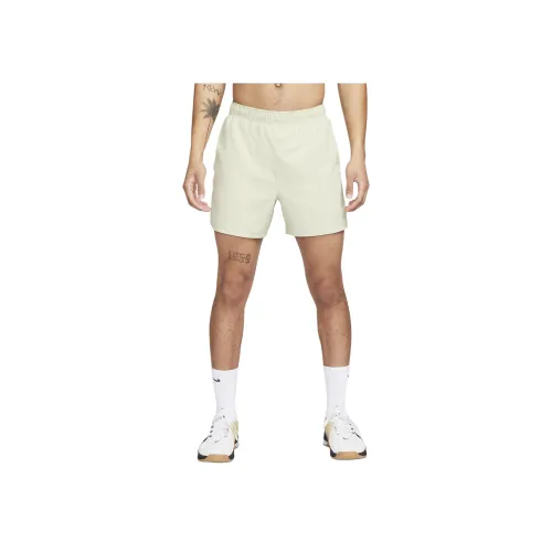 Nike Challenger Спортивные шорты Мужские Светло-желтые