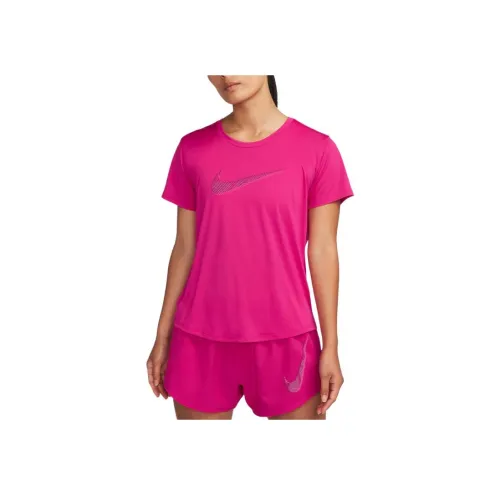 NIKE Женские футболки красного цвета