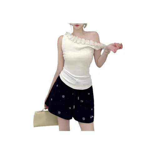 Three Quarters Повседневные шорты Женские