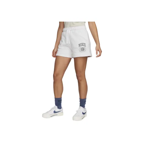 Nike Sportswear Club Флис Спортивные шорты Женские Светло-серый