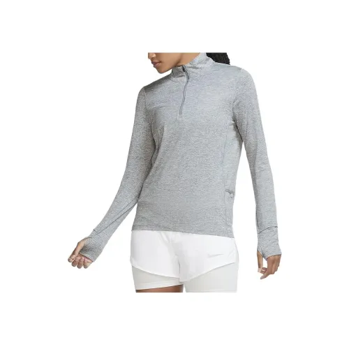 NIKE Дымчато-серый Женские Футболки