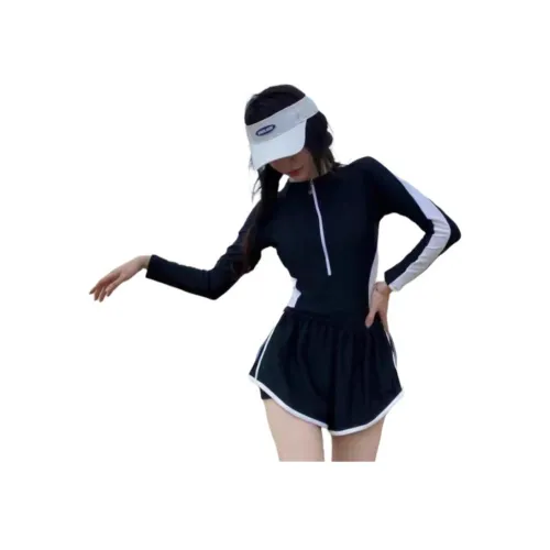 Женские наборы купальников MM