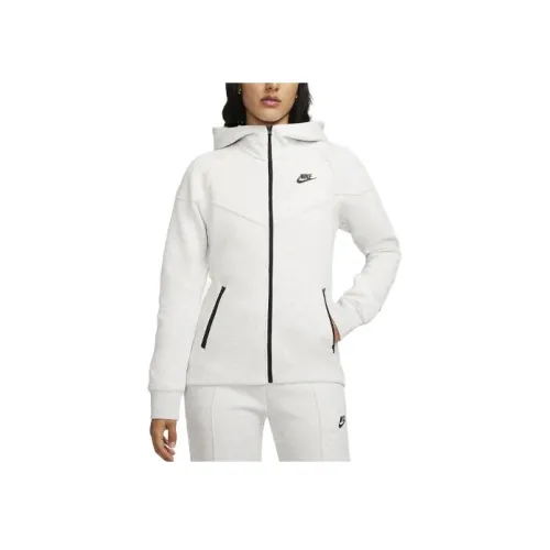 Свитшот Nike женский светло-серый