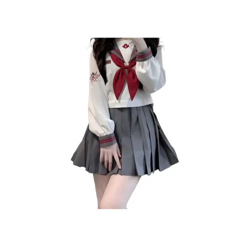 SKYA Белый Женские Комплекты с Юбкой