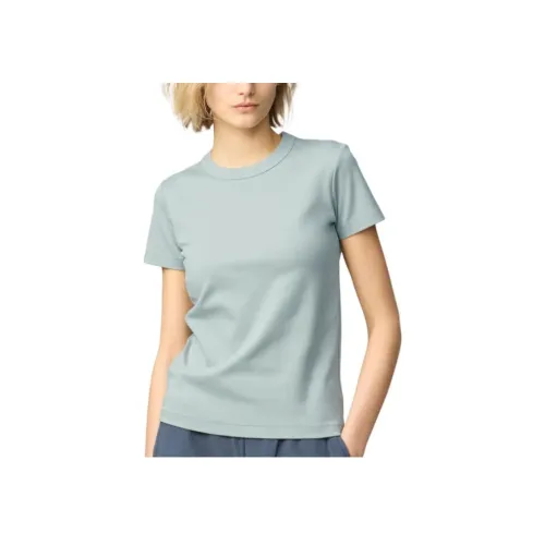 UNIQLO Зеленые Женские Футболки