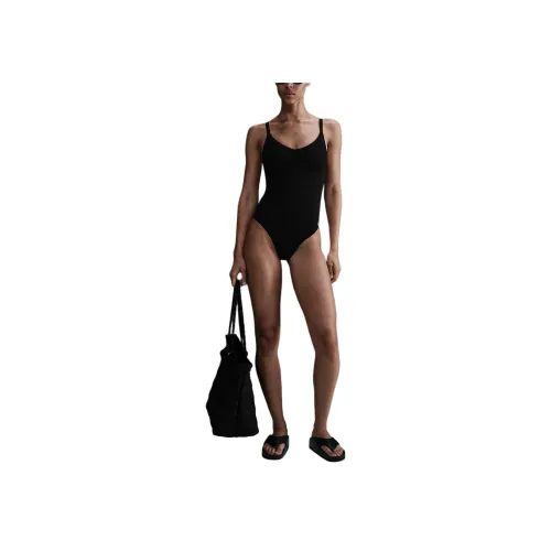 Nike Swim Essential One-piece Swimsuit Women's Black