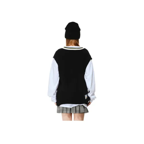 FUN Black Unisex Knitwear