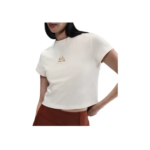 Nike Dri Fit Стандартная футболка Женская