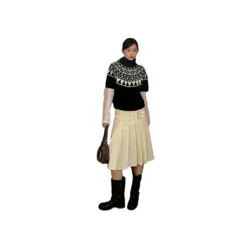 La Chapelle Черный Женский Трикотаж