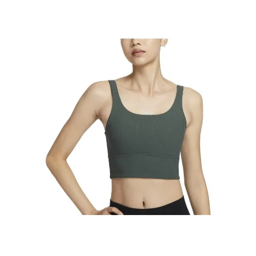Nike Dri Fit Зеленый Женское Спортивное белье