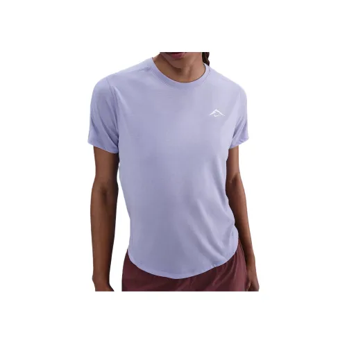 nike Dri Fit Стандартная футболка Женская Светло-фиолетовая