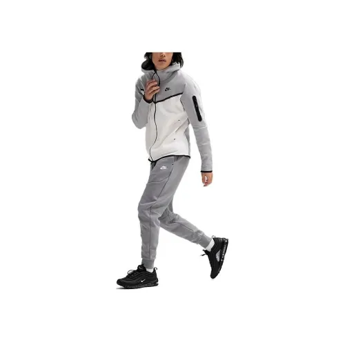 Nike Светло-серые мужские вязаные тренировочные штаны