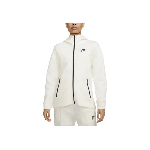 NIKE Белые Женские Бархатные Куртки