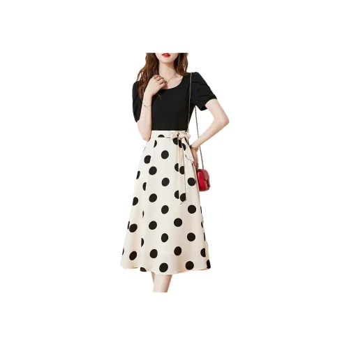 Mo Han Yi Mei Короткий рукав Платье Женское Черное с горошком