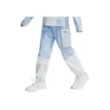 Туманно-голубой