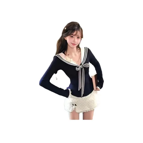 BEAUTIFUL CONFESSION Комплект с юбкой Женские