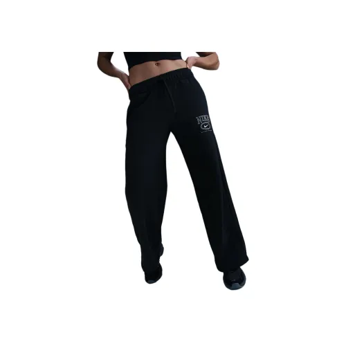 nike Повседневные брюки Женские Черный