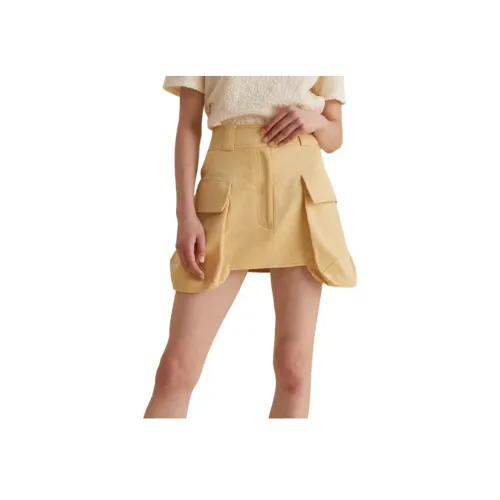 SUNDAY LIFE Повседневные короткие юбки Женские Желтые