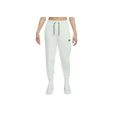 Светло-зеленый