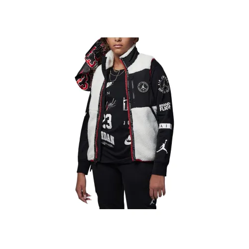 JORDAN Черные KIDS Куртки