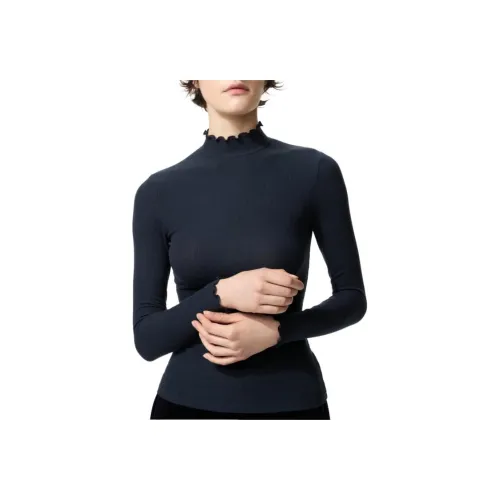 UNIQLO Темно-синие женские футболки T