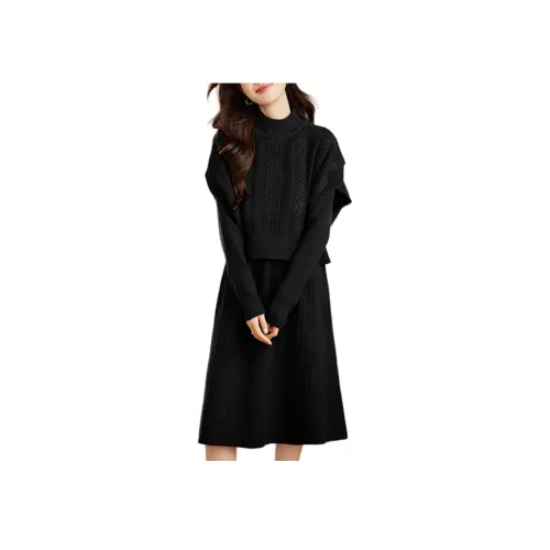 X MOOM Женские Комплекты с Юбкой