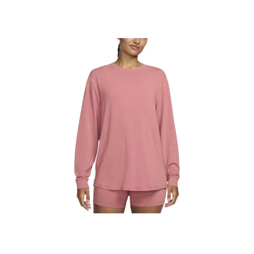 nike Т-рубашка с рукавом женская розовая с эффектом спущенного плеча