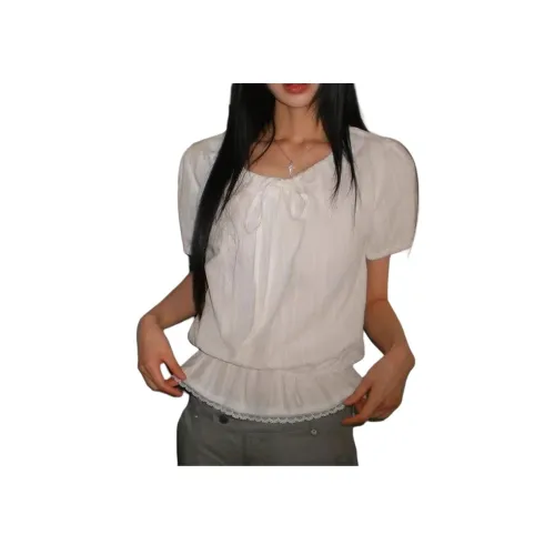 SLEEP AT 11 Женские футболки с коротким рукавом