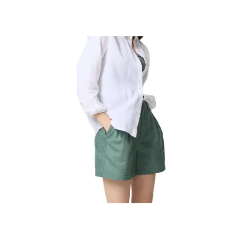 UNIQLO Повседневные шорты женские зеленые