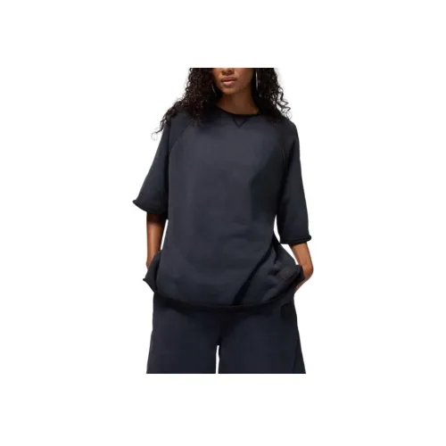 Jordan Apparel Черные Женские T-рубашки