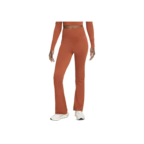 nike Sportswear CHILL KNIT Вязаные тренировочные брюки женские Burnt Sunrise