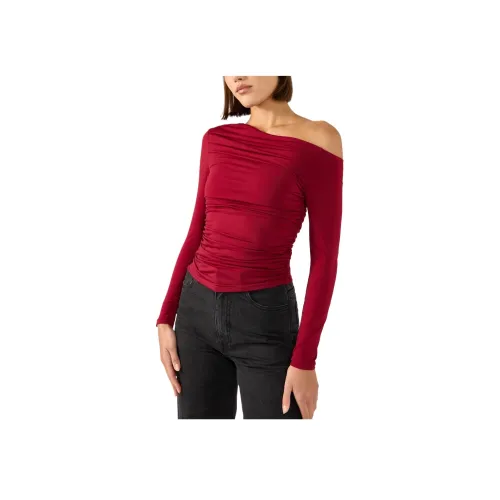 Perfect Stranger Красные Женские Рубашки