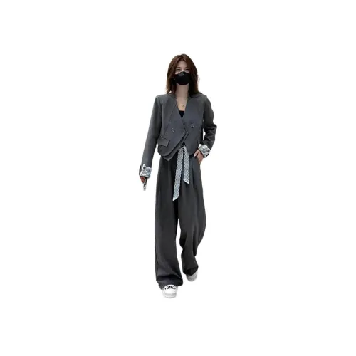 GORGEOUSIDEA Повседневный костюм женский